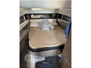 Wellcraft 355