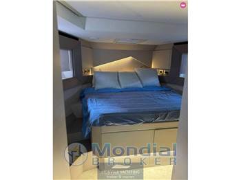 Pershing 7 x