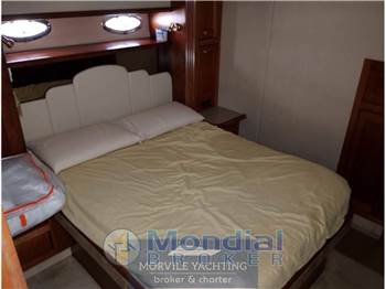Cruisers yachts 54.70 open