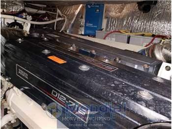 Cruisers yachts 54.70 open