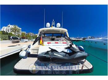 Cantiere di baia Azzura 63