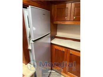 Cruisers yachts 54.70 open