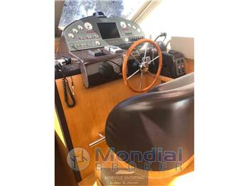 Cantieri estensi Goldstar 440