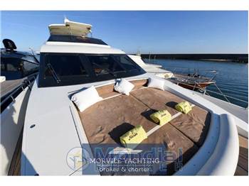 Versilcraft Phantom 80