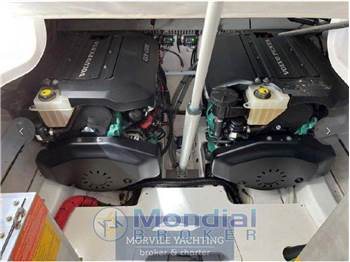 Azimut Atlantis 34