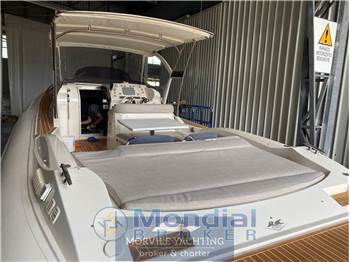 Nuova jolly Prince 35 spot cabin