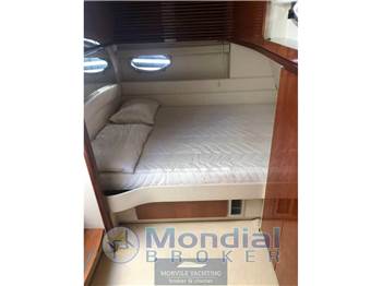 Pershing 54