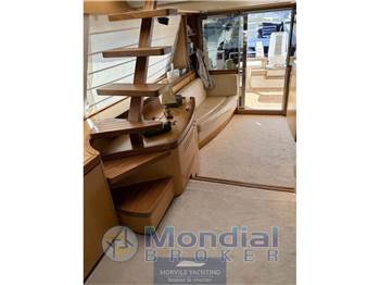 Ferretti 630
