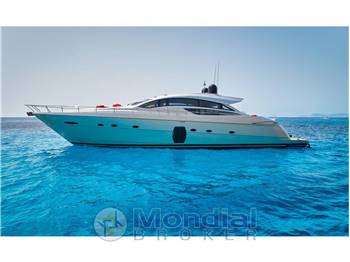 Pershing 72