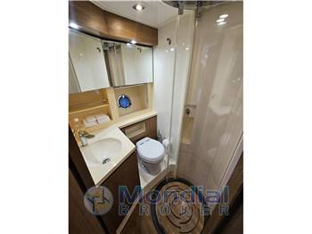 Atlantis 44