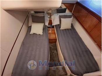 Pershing 50