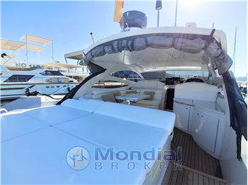 Pershing 50