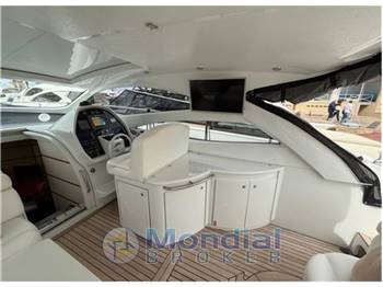 Pershing 50