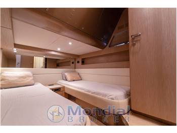 Riva Rivale 52