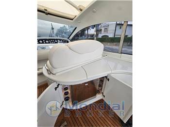 Pershing 54