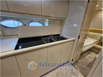 Pershing 54