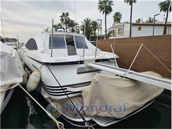 Pershing 54