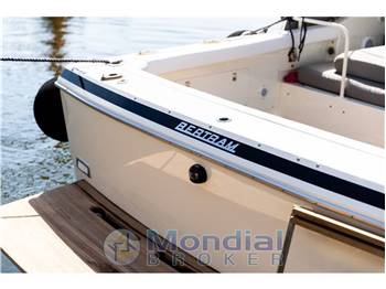 Bertram Moppie 28