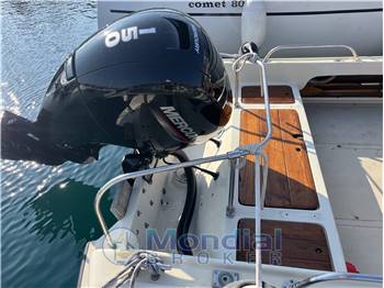 Boston Whaler Outrage 21'