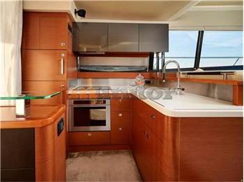 Jeanneau Prestige 550