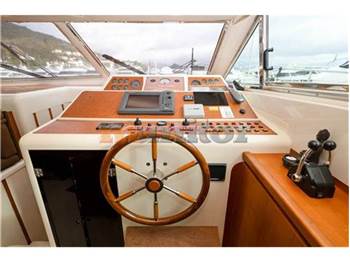 Dalla pieta 52 asterion