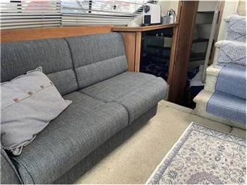 Bayliner 3587 aft cabin