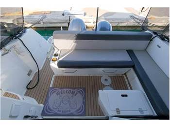Jeanneau Merry fisher 895