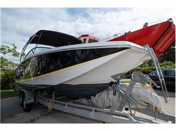 Four winns Sl222