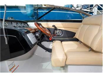 Four winns Sl222