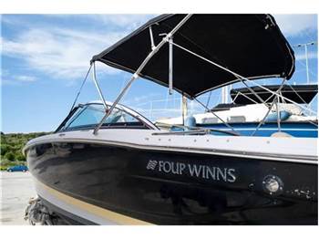 Four winns Sl222