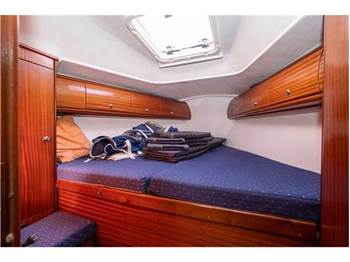 Bavaria 32 cruiser