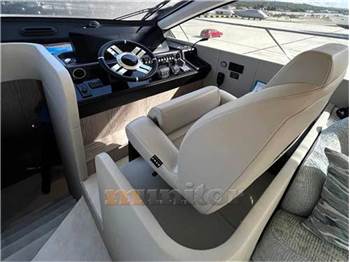 Azimut 53 fly