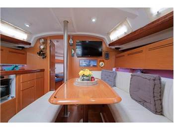 Beneteau Cyclades 43