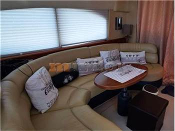 Azimut 42 fly