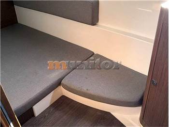 Jeanneau Merry fisher 895