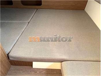 Jeanneau Merry fisher 895