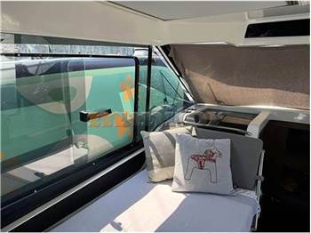 Jeanneau Merry fisher 895