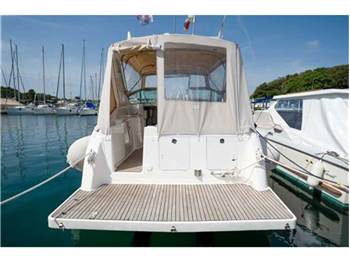 Maxum 3000 scr