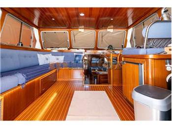 Menorquin 160 fly