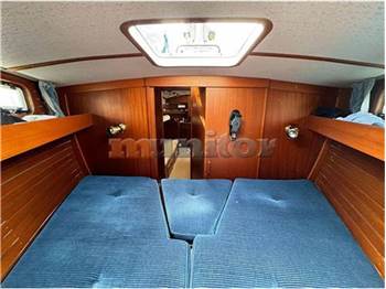 Hallberg rassy 38