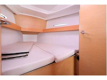 Beneteau First 35