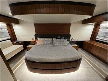 Absolute Navetta 58