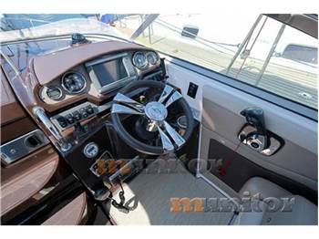 Regal 28 express