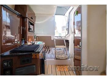 Regal 28 express