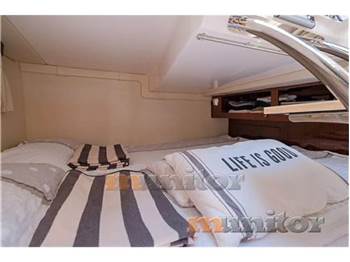 Regal 28 express