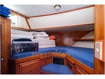 Overseas ind Trawler monk 42