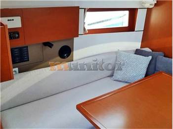 Beneteau Oceanis 38.1