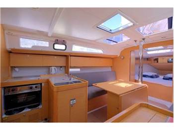 Dufour 360 grand large