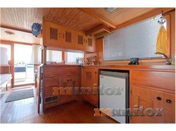 Eurobanker Trawler 42
