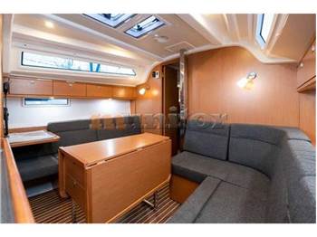 Bavaria Cruiser 37
